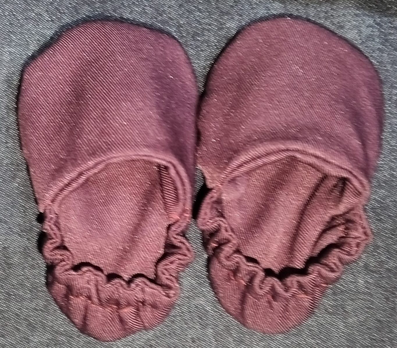 Baby Shoes (Maroon) 0-3 mo